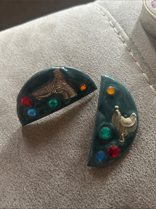 Jewelry - Vintage Western Earrings with Multicolor Gems
